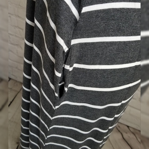 NWT Grey and white stripe maxi dress - Picture 3 of 5